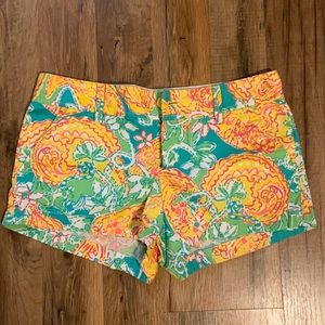 Lilly Pulitzer size 6 Walsh shorts